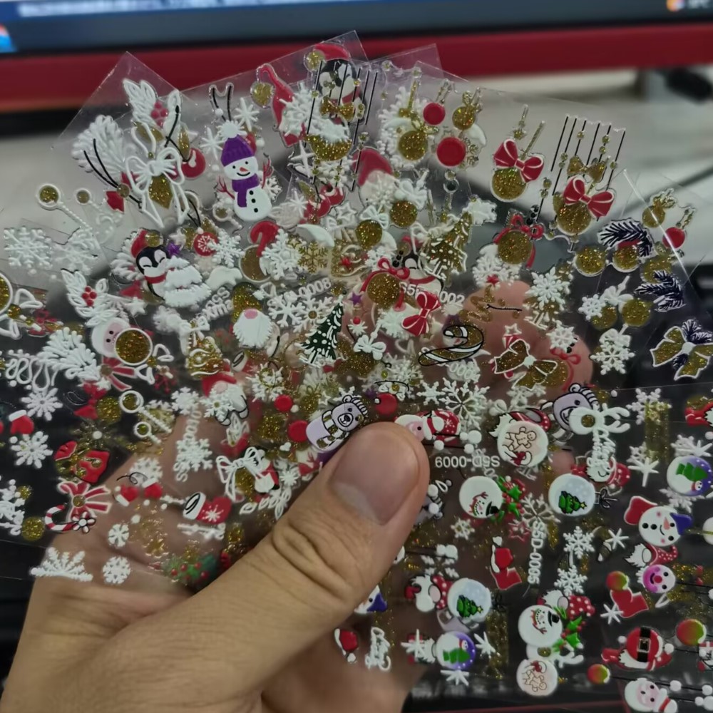 5D Glitter Christmas Embossed  - đánh giá và giá Nail Art Xmas 2025