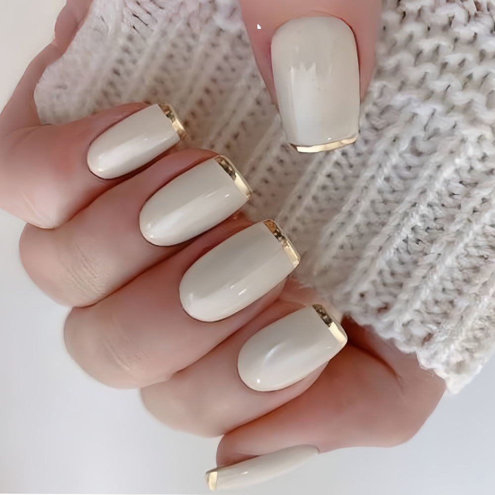 Medium fake nails for women Be - đánh giá và giá Nail Art French Nails
