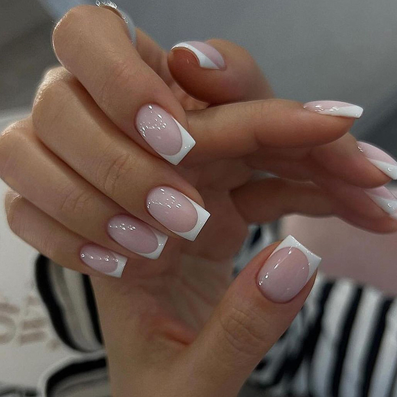 24Pcs Simple Ballet Glitter De - đánh giá và giá Nail Art French Nails